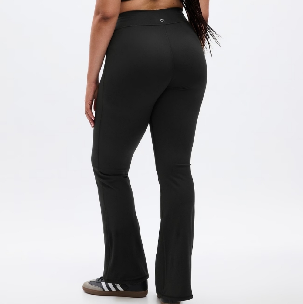 Gap GapFit Gflex Bootcut Leg Large Ankle Regular Rise Black Leggings Pants NWT